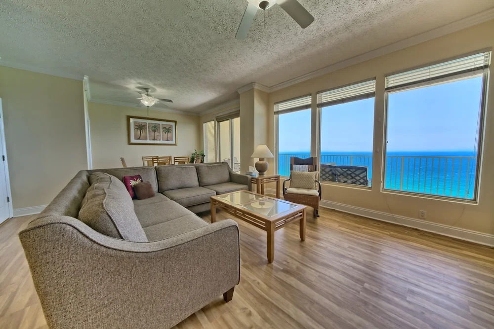 Luxurious Tropical Condo with Breathtaking Gulf View - Unit 2006 by RedAwning