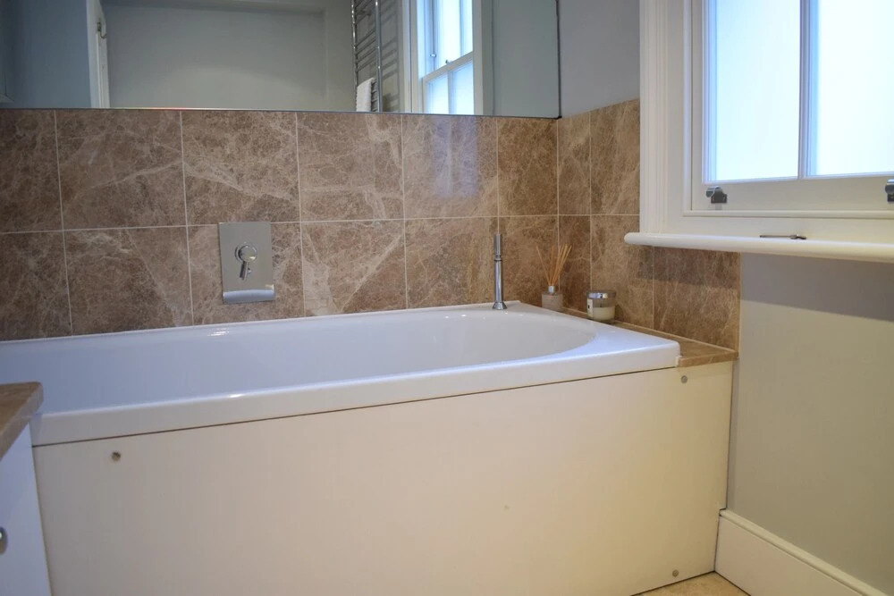 2 Bedroom House in Clapham Common