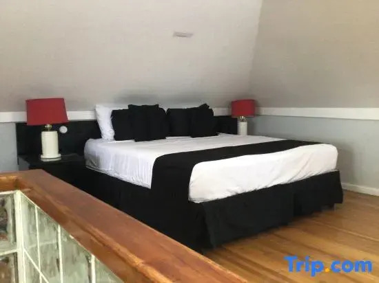 Mystic Ridge Paradise - Newly Renovated 2021