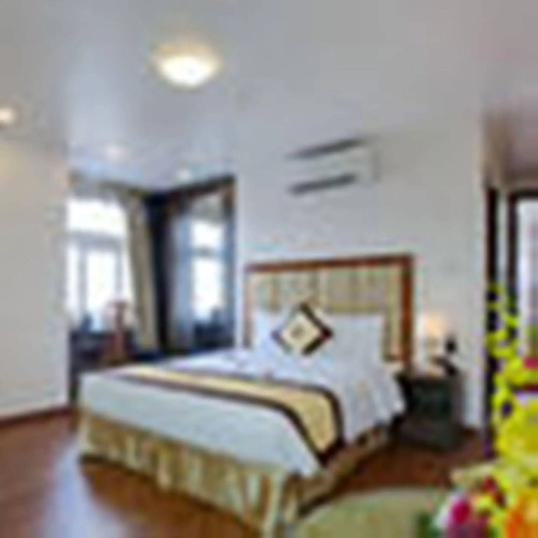 Van Mieu 2 Hotel