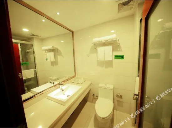 Yucheng Hotel