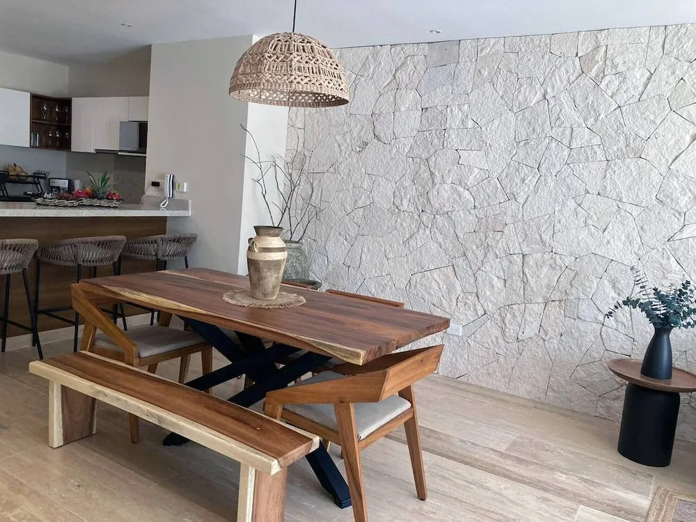 Lafi's House 2br Condo W top Lux Amenities For 7p