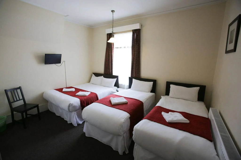 Manor House London