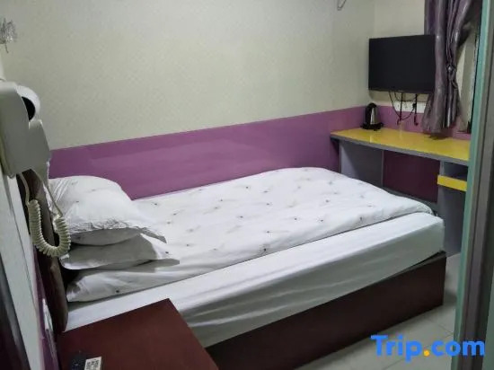 Yuebin Chain Hotel (Songjiang University Town)