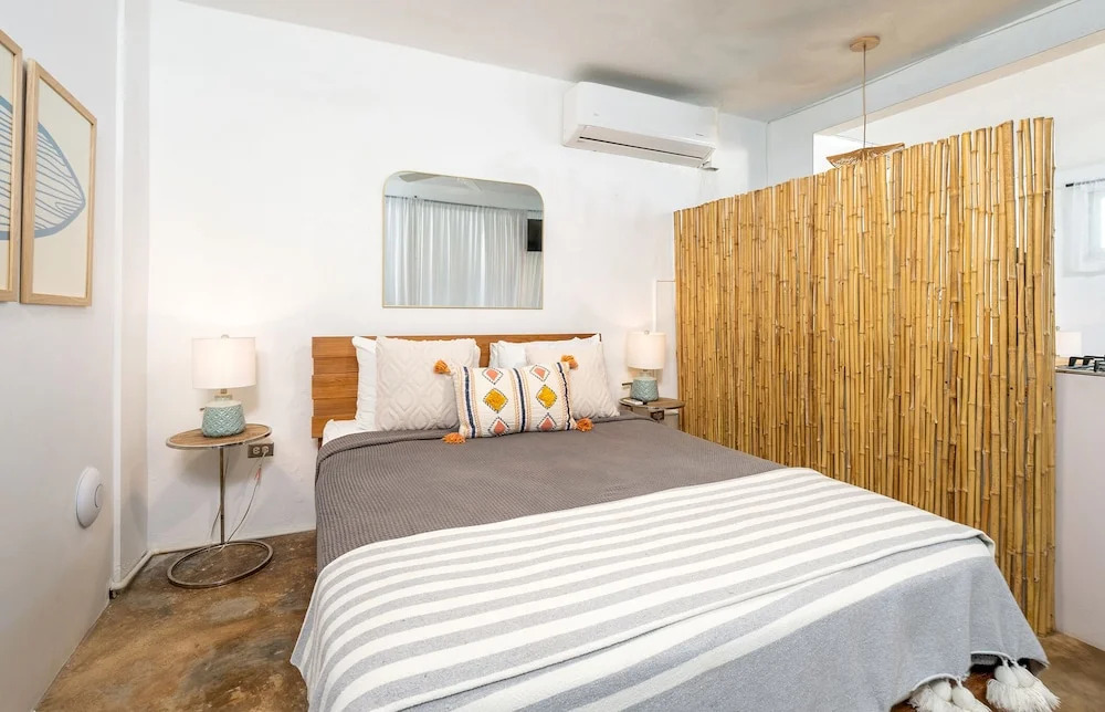 Rincon Surf Club - Beachside & Pool