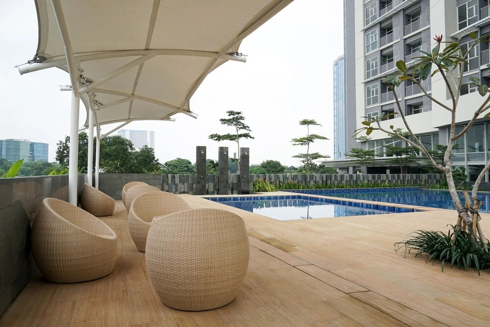 Fully Furnished and Comfortable Studio at Ciputra International Apartment