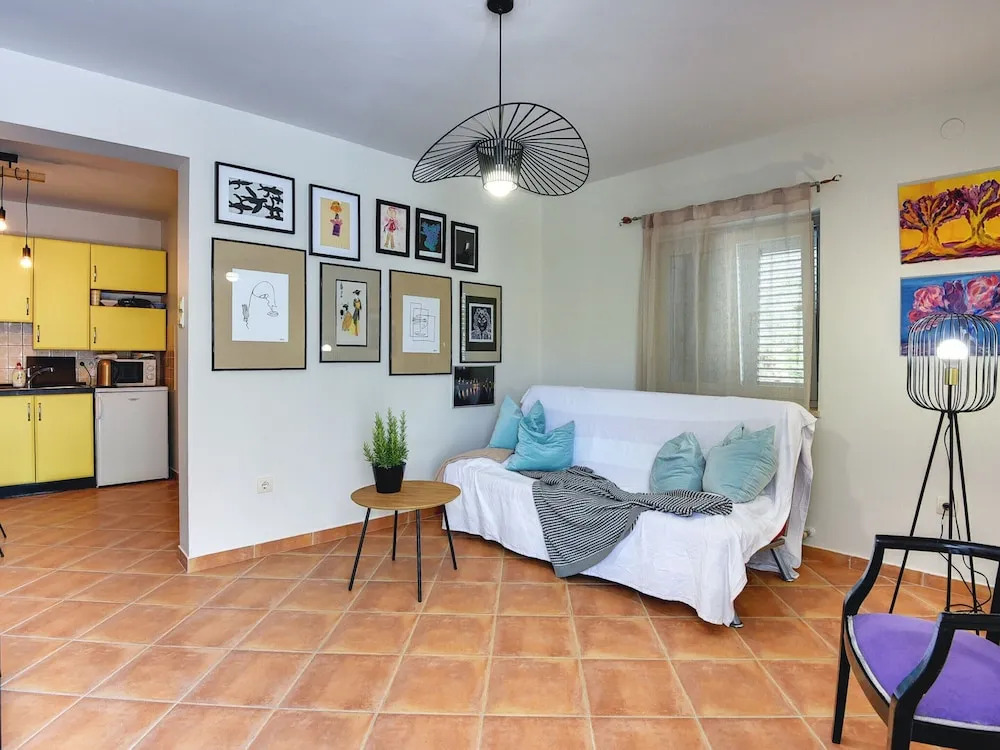 Villa in Stinjan with Pool and Sea View