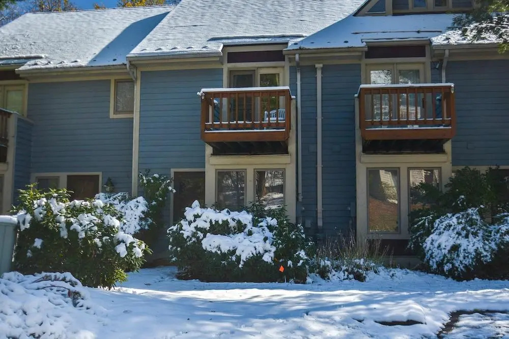 Villages of the Wisp Lakeview Court 2 Bedroom Townhome #13