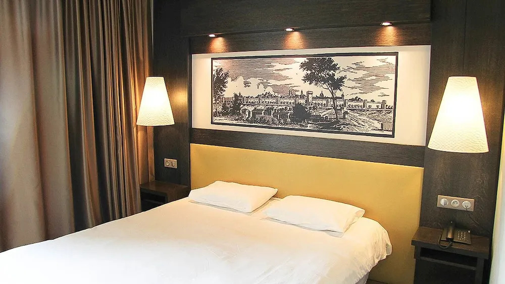 Le Safari Hotel Restaurant