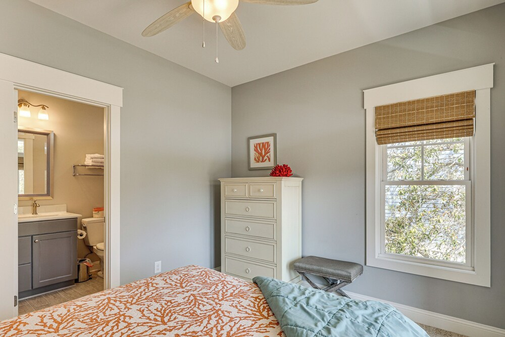 Spacious Coastal Gem on Oak Island 100 Yds to Sand