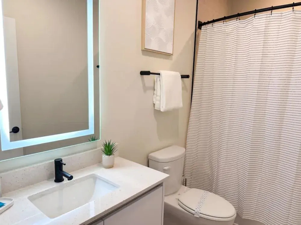 Brand New Pool Home Near Disney Resort Access
