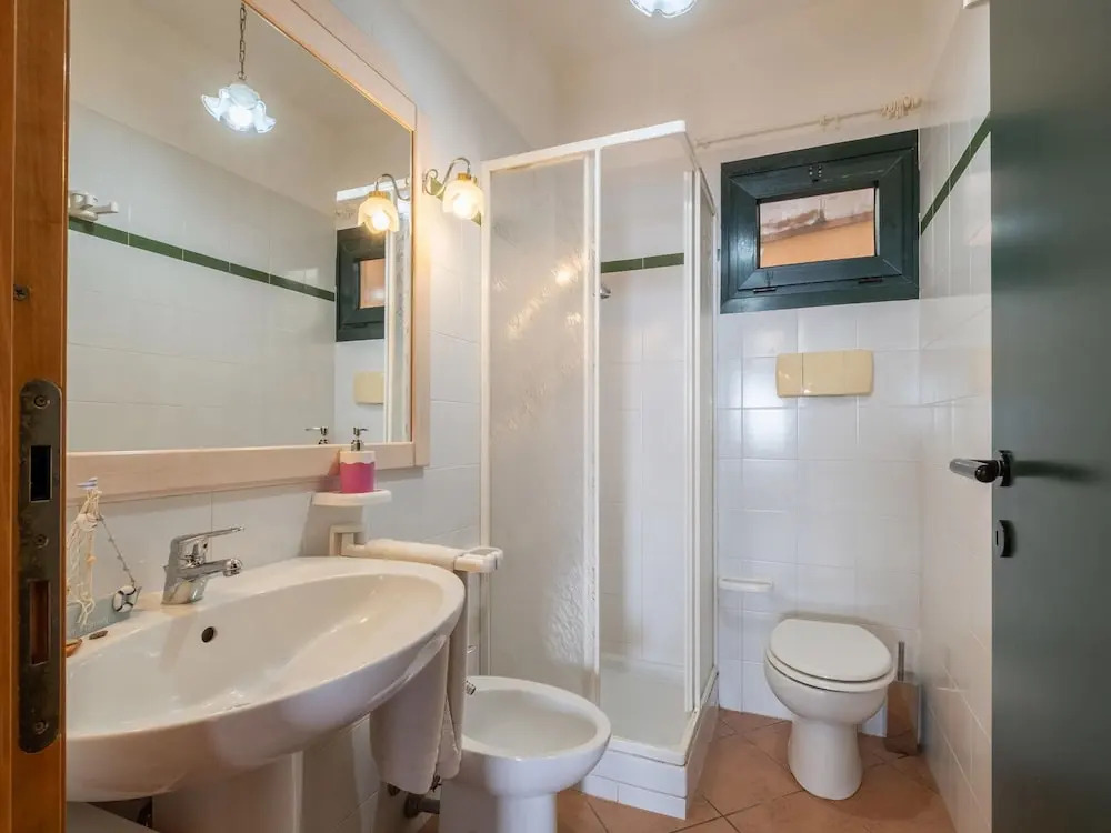 Picturesque Flat With sea View