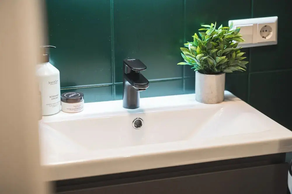 JUNGLE No5 Boutique Hotel - Stuttgart City-Center