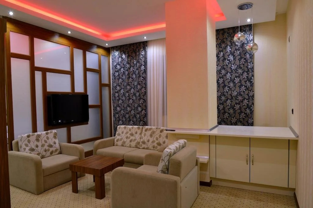 Miba Hotel