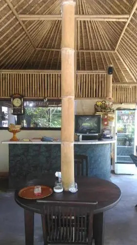 Santa Fe Homestay & Warong