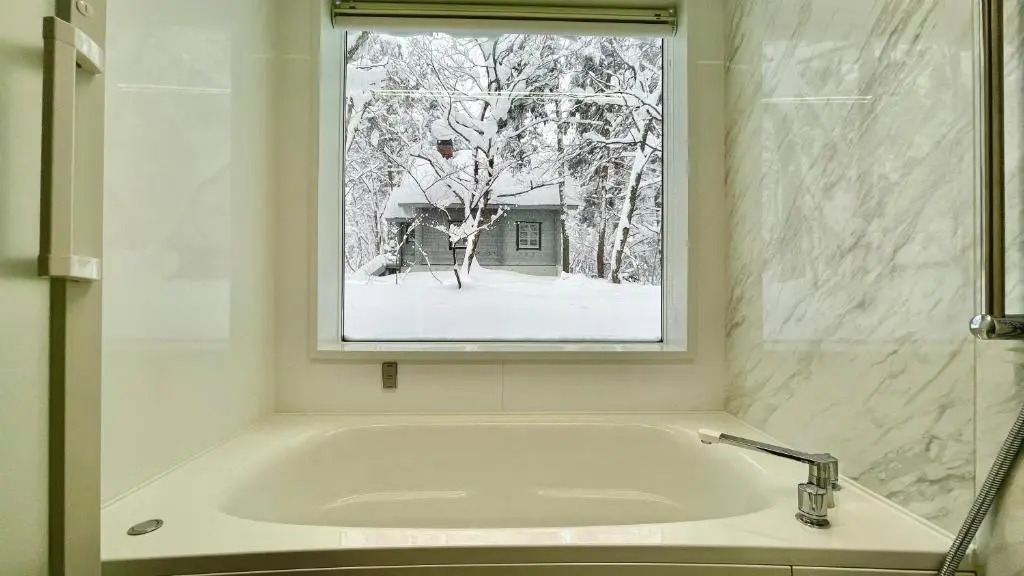 Sanzan Chalet by Hakuba White Fox Company