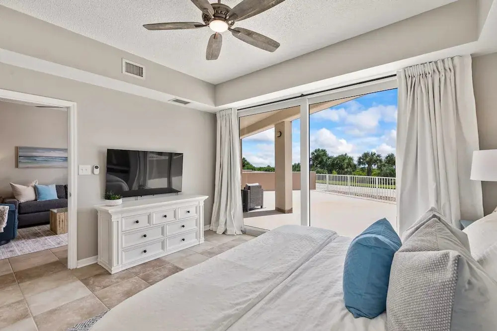 Oceanfront Condo With Large Patio, Direct Water Access, Pool, Central AC, & W/D