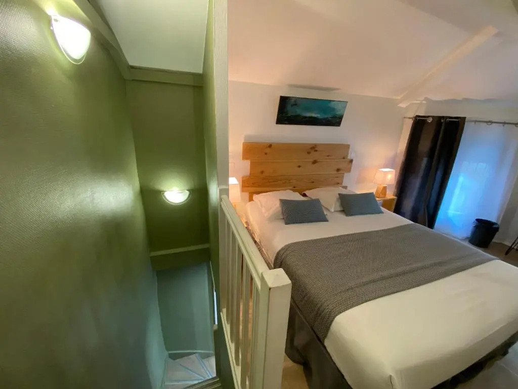 Lyo Hôtel - Centre Lyon Perrache