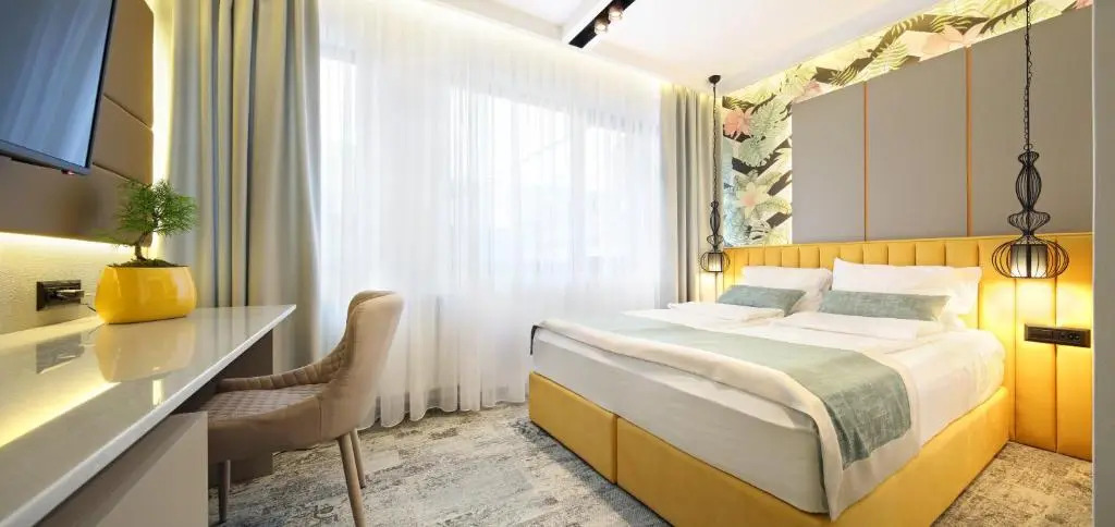 Hotel PLATINUM
