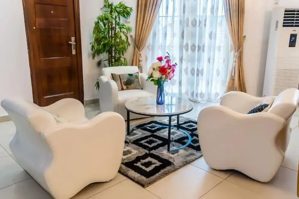 Pearl Exquisite Apartment