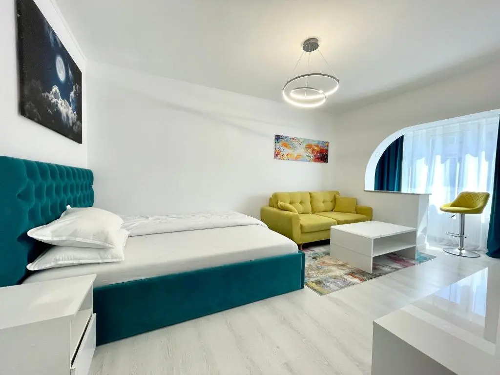 Luxury studio