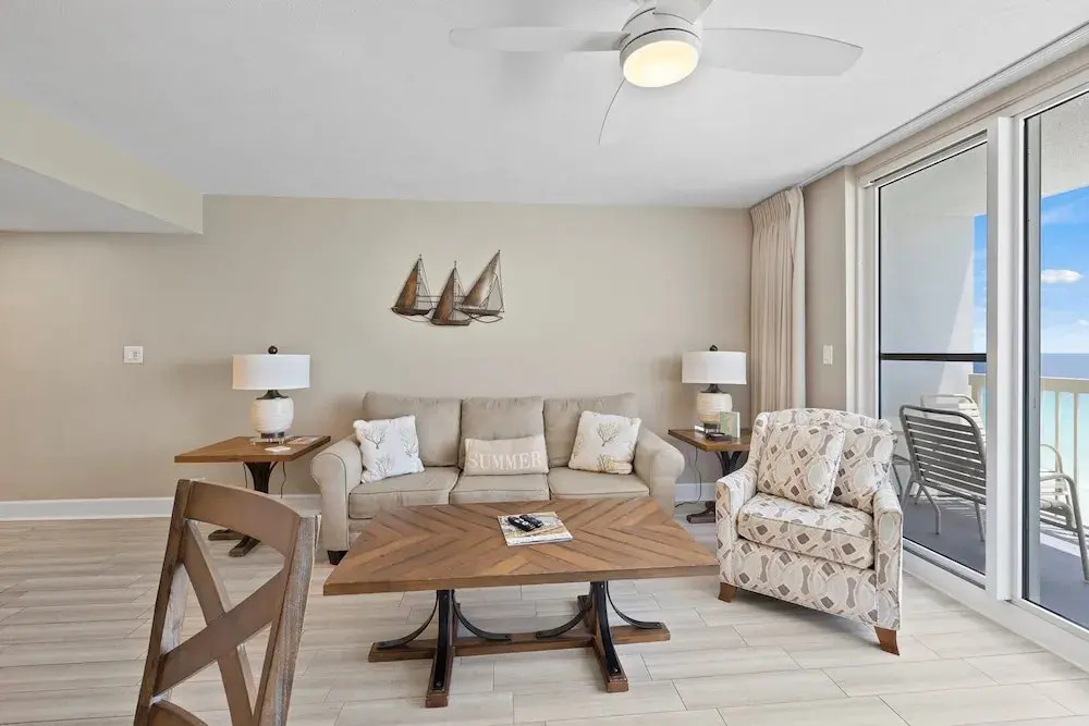 Pelican Beach 1108 1 Bedroom Condo by Pelican Beach Management