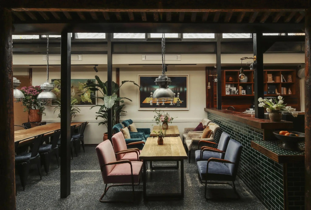 Peking Yard Siheyuan Boutique Hotel &Garden&Terrace&Lama Temple&hutong&Houhai&Tiananmen&Bistro
