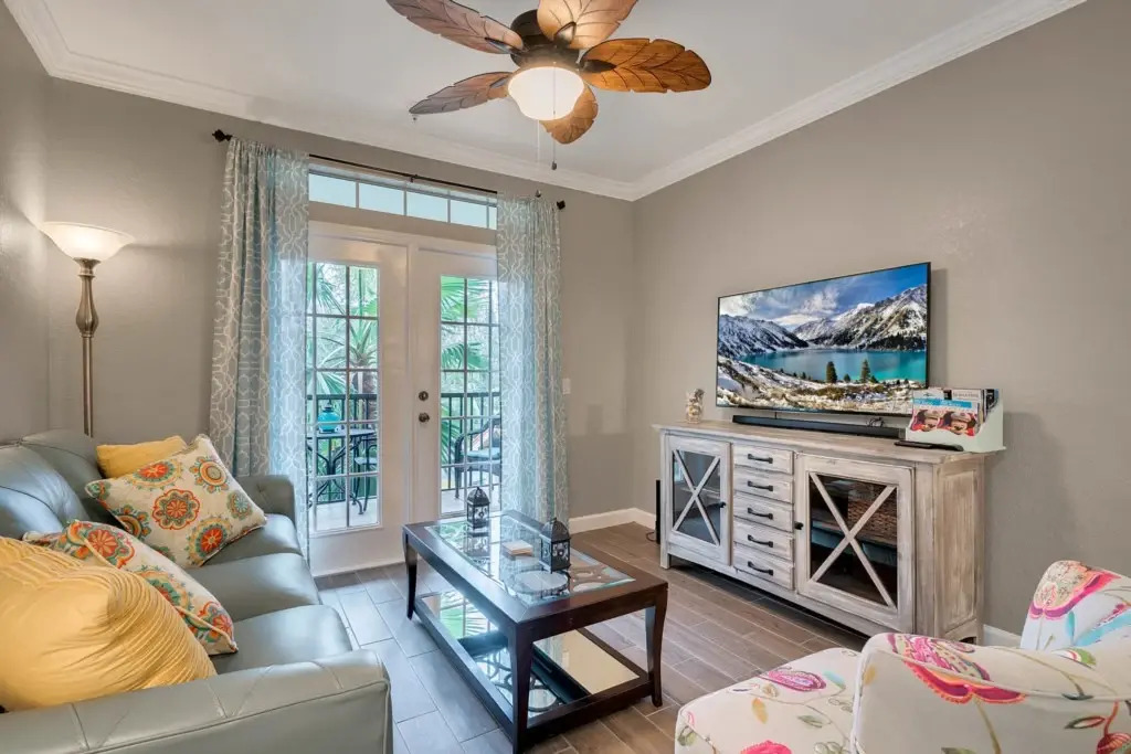 TR6204TT - 3 beds condo - Gated resort (gym, spa), Davenport, US