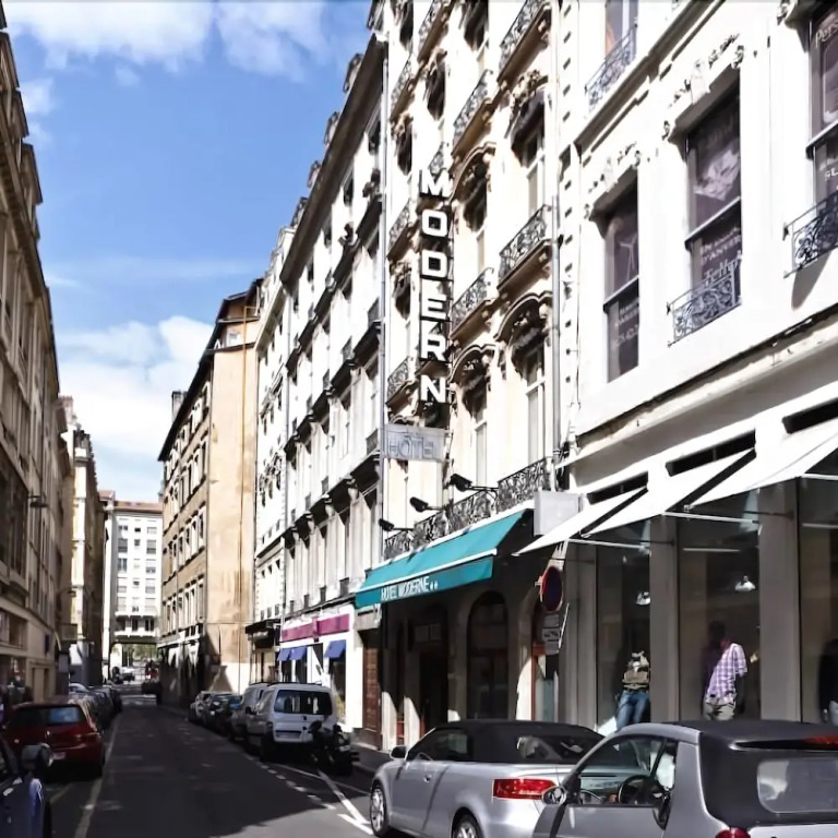 Hotel Moderne