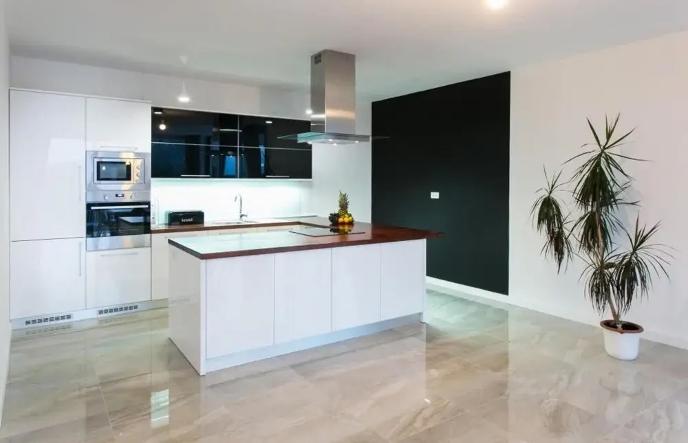Five Bedroom Villa with Private Pool & Sea View