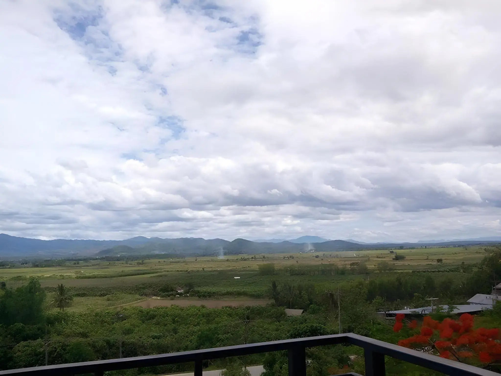 Thaton Hill Resort