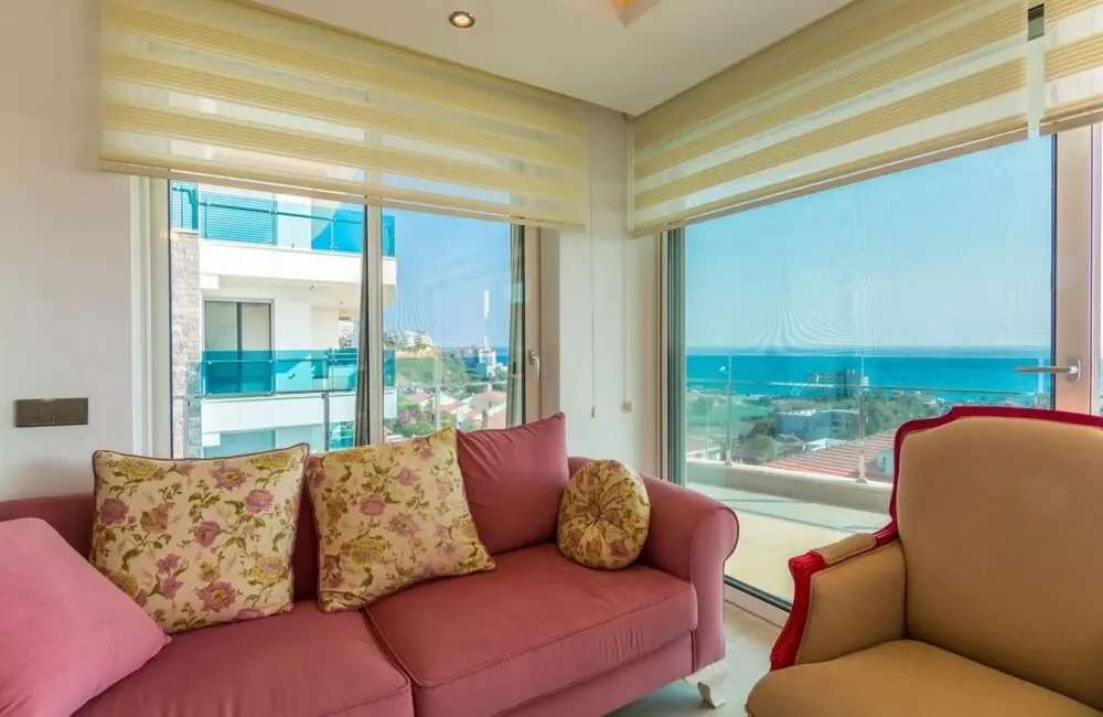 Splendid Home With Shared Pools and View Near Beach and City Center in Alanya