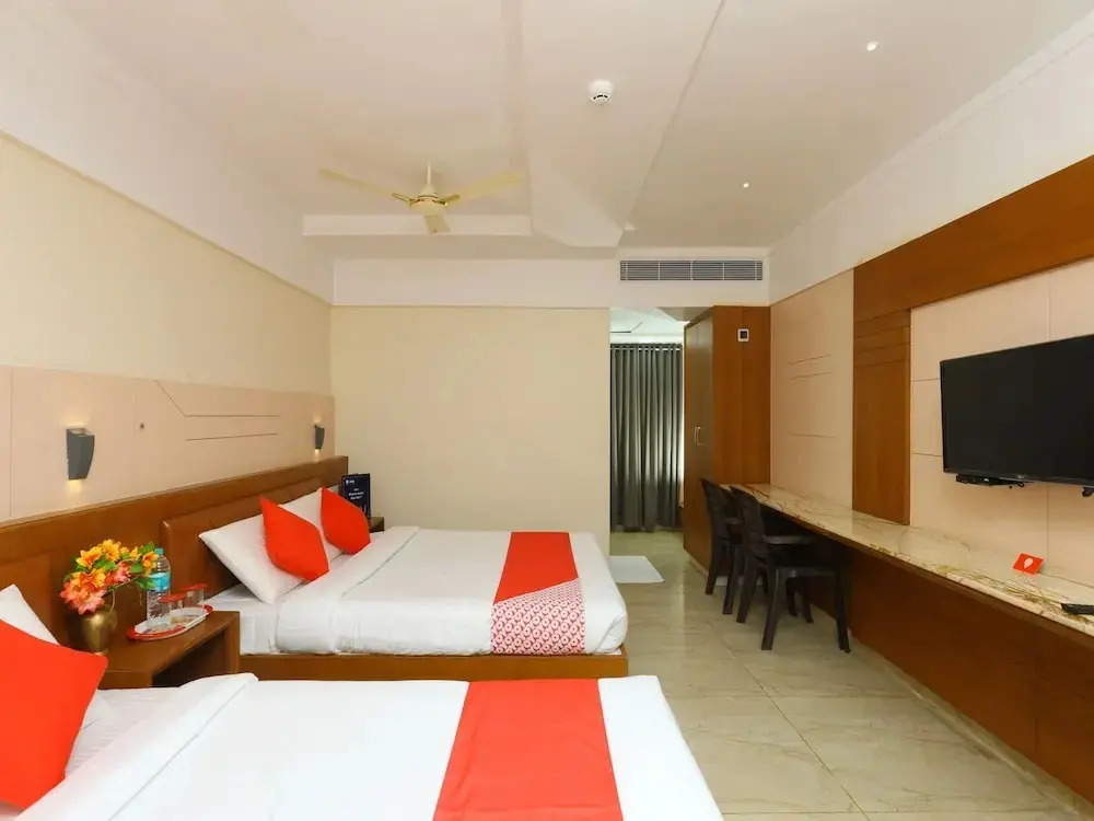 Padmavathi By OYO Rooms