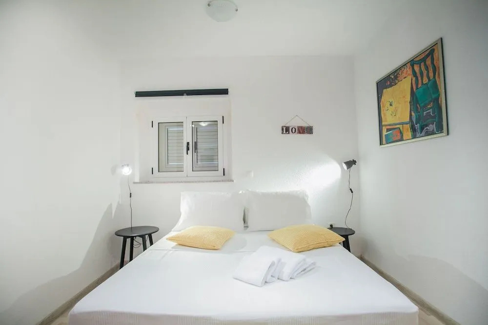 Apartments Emotha