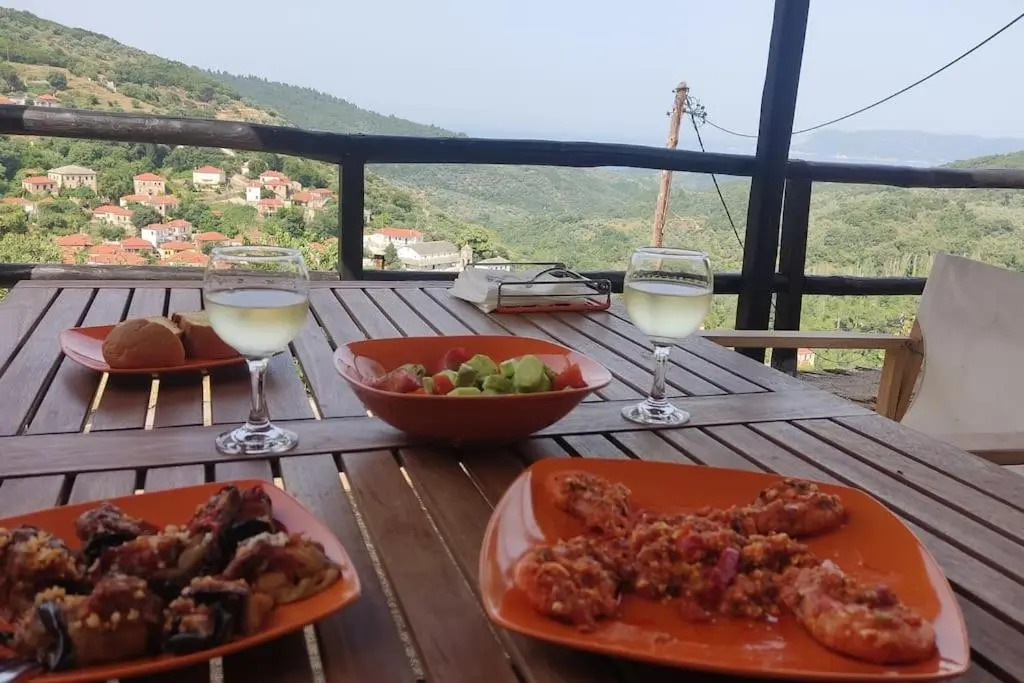 Oikia Panorama