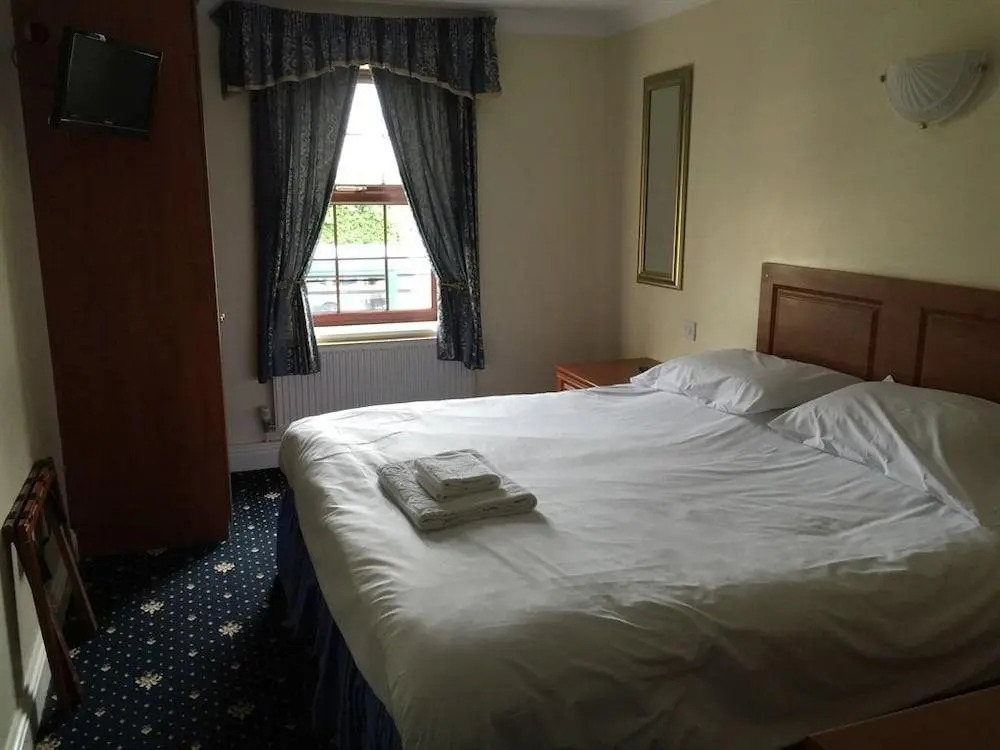 The Shurland Hotel