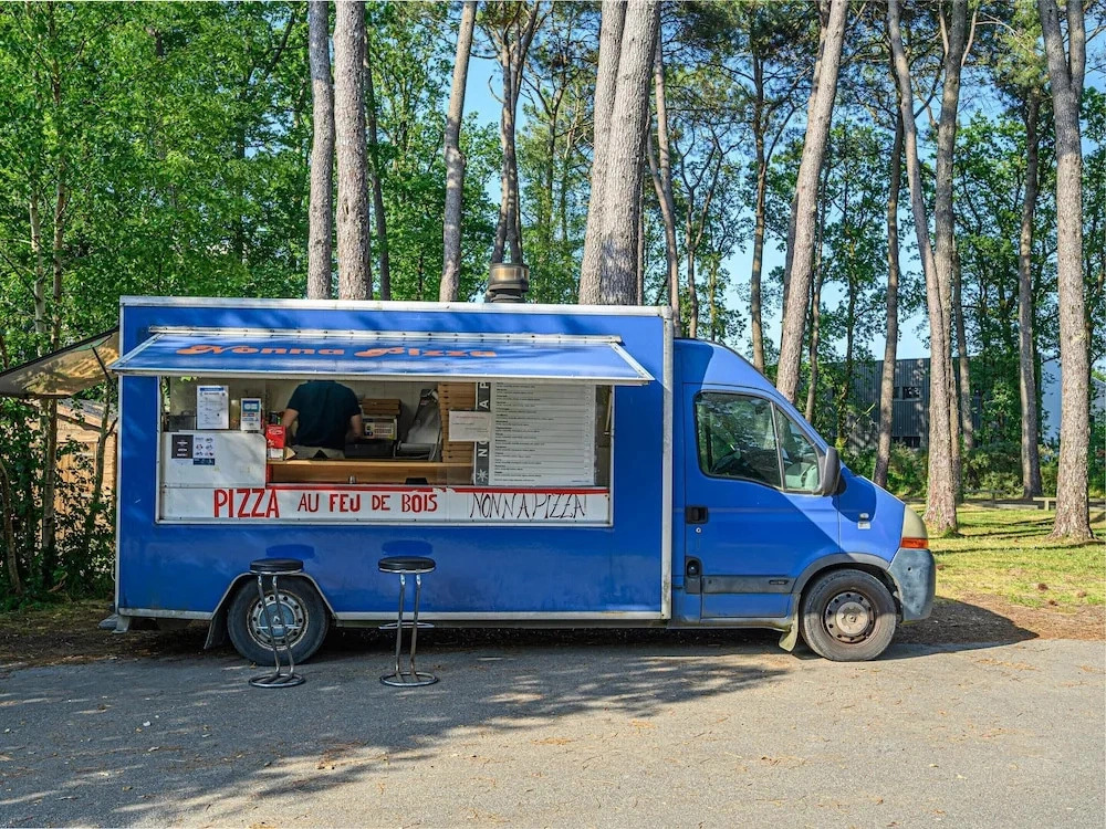Spacious Stay for Two Near Vannes