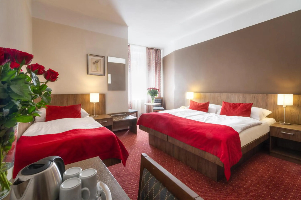 Hotel Harmony
