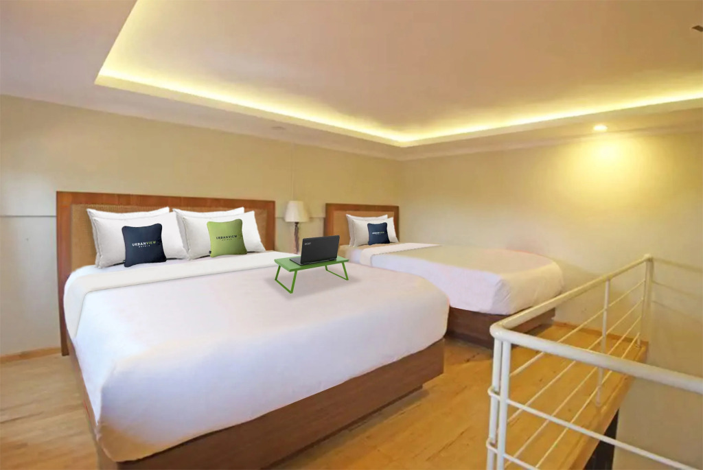 RedDoorz near Hartono Mall