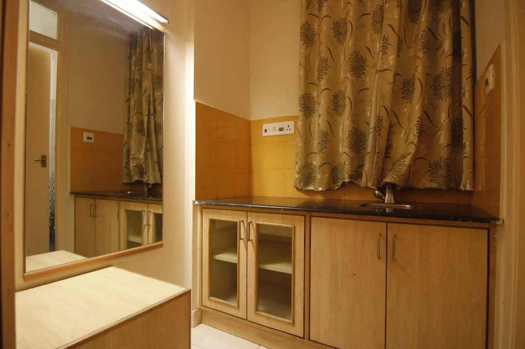 FabHotel Maruthi Domlur
