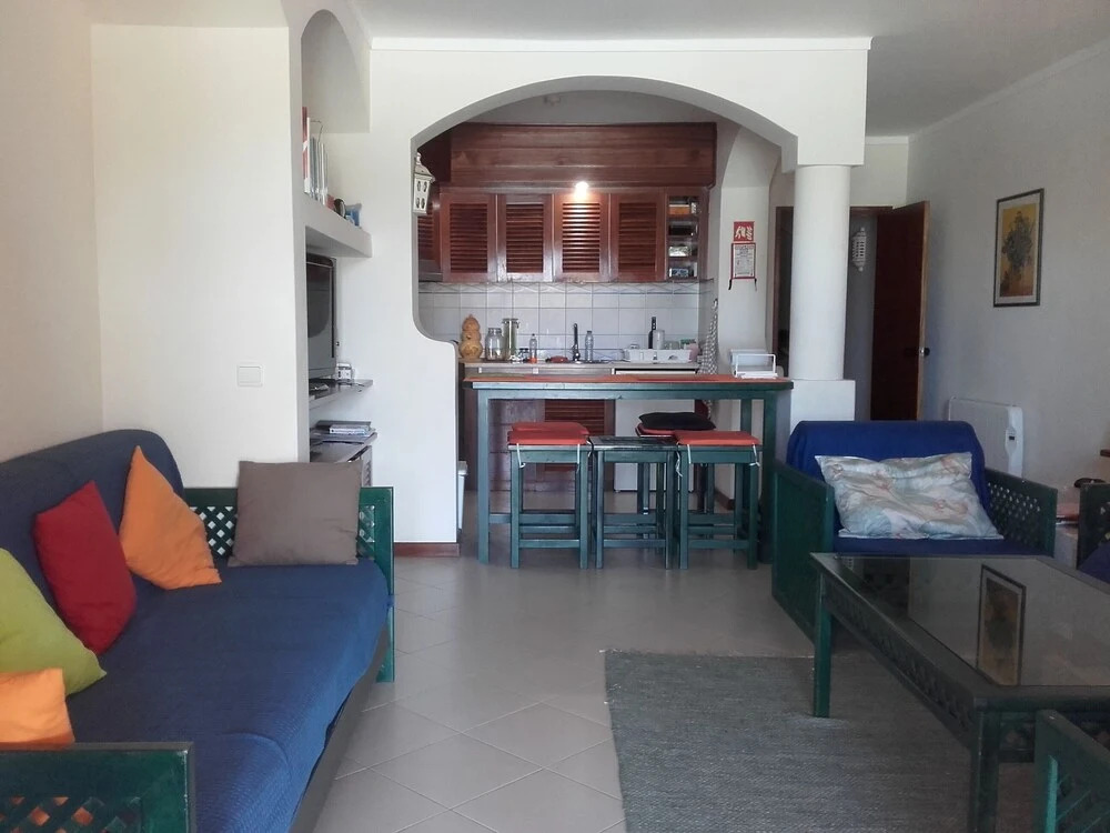 Inviting Duplex 1-bed Apartment in Albufeira Town