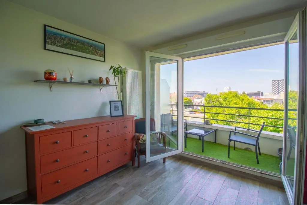 Métro 12, Parking, Balcon, 45m2, View, Stade De France
