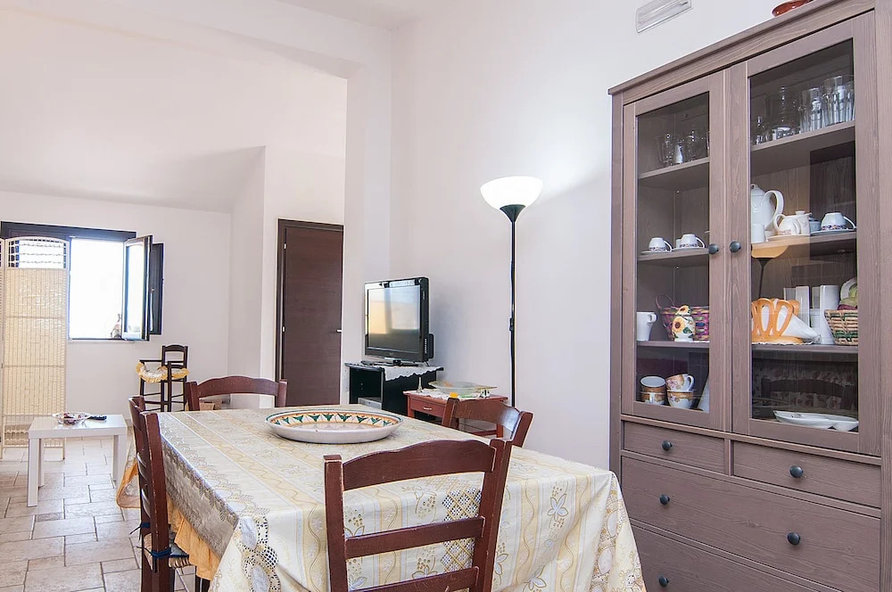 Beautiful 1-bed House in Avola