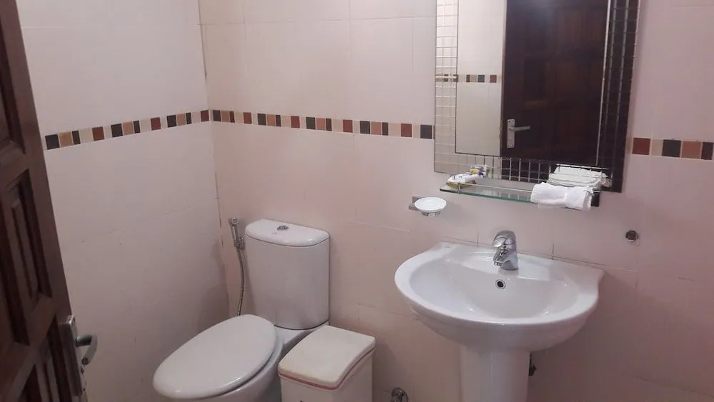 Отель Alexander Plaza Ltd