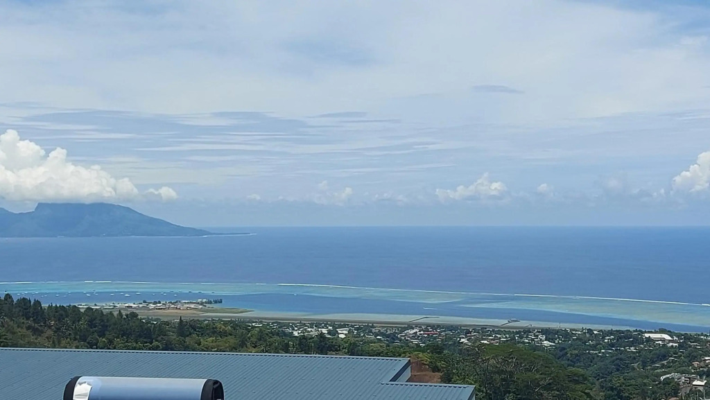 Studio Vaimiti pour 2 personnes vue mer et Moorea