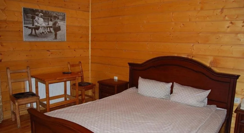 Grebenky Hotel