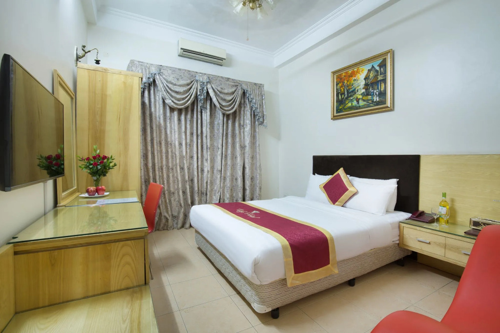 Super OYO Capital O 1173 Le Grand Hanoi Hotel - The Ruby