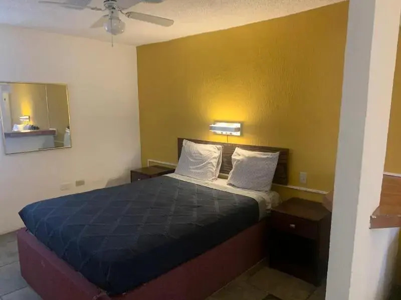 HOTEL MARIPINA