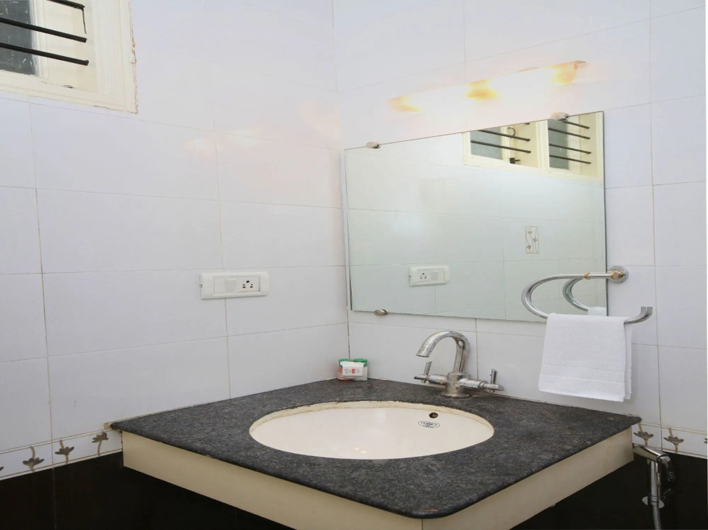 Hotel O ABHIMAANI COMFORTS