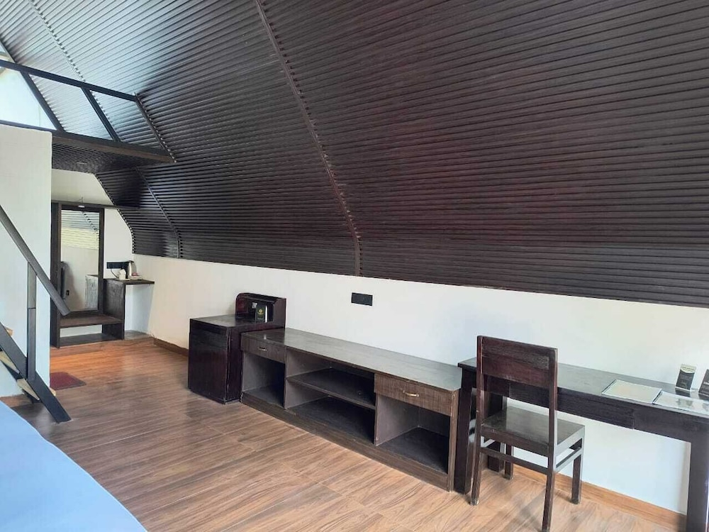 THE RiYASAT SARISKA